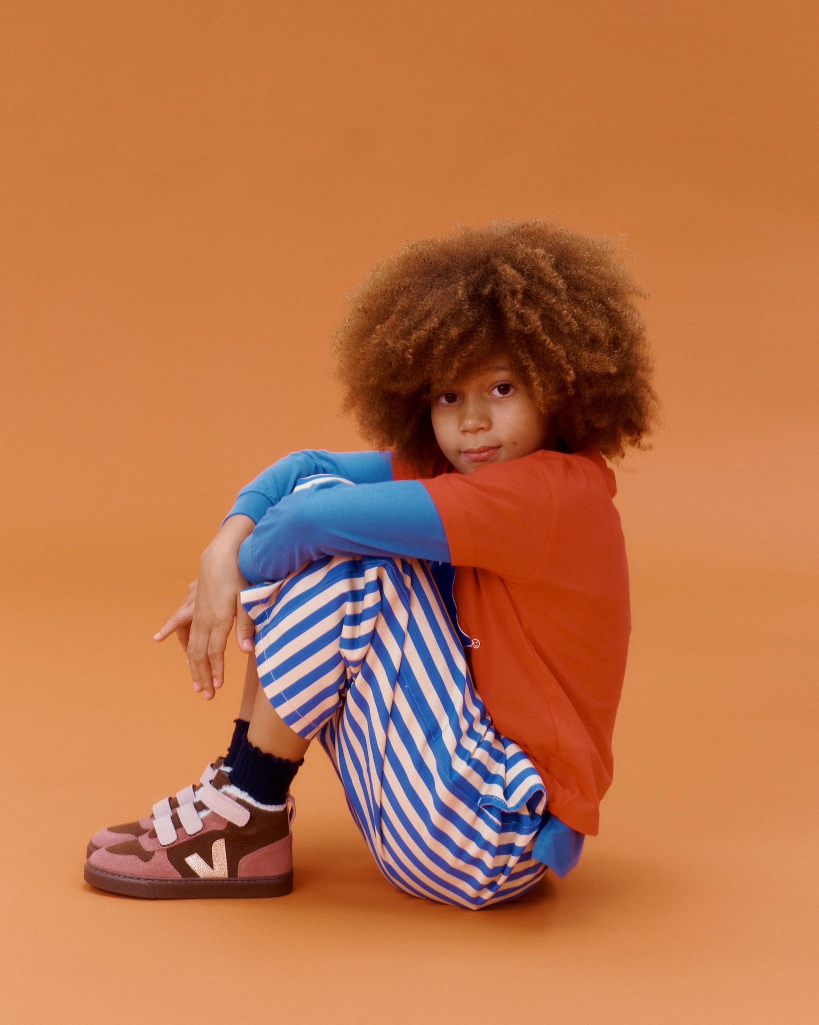 Veja V-10 Mid Walnut DF0320994C